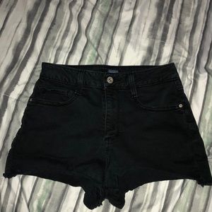 Arizona black jean shorts.